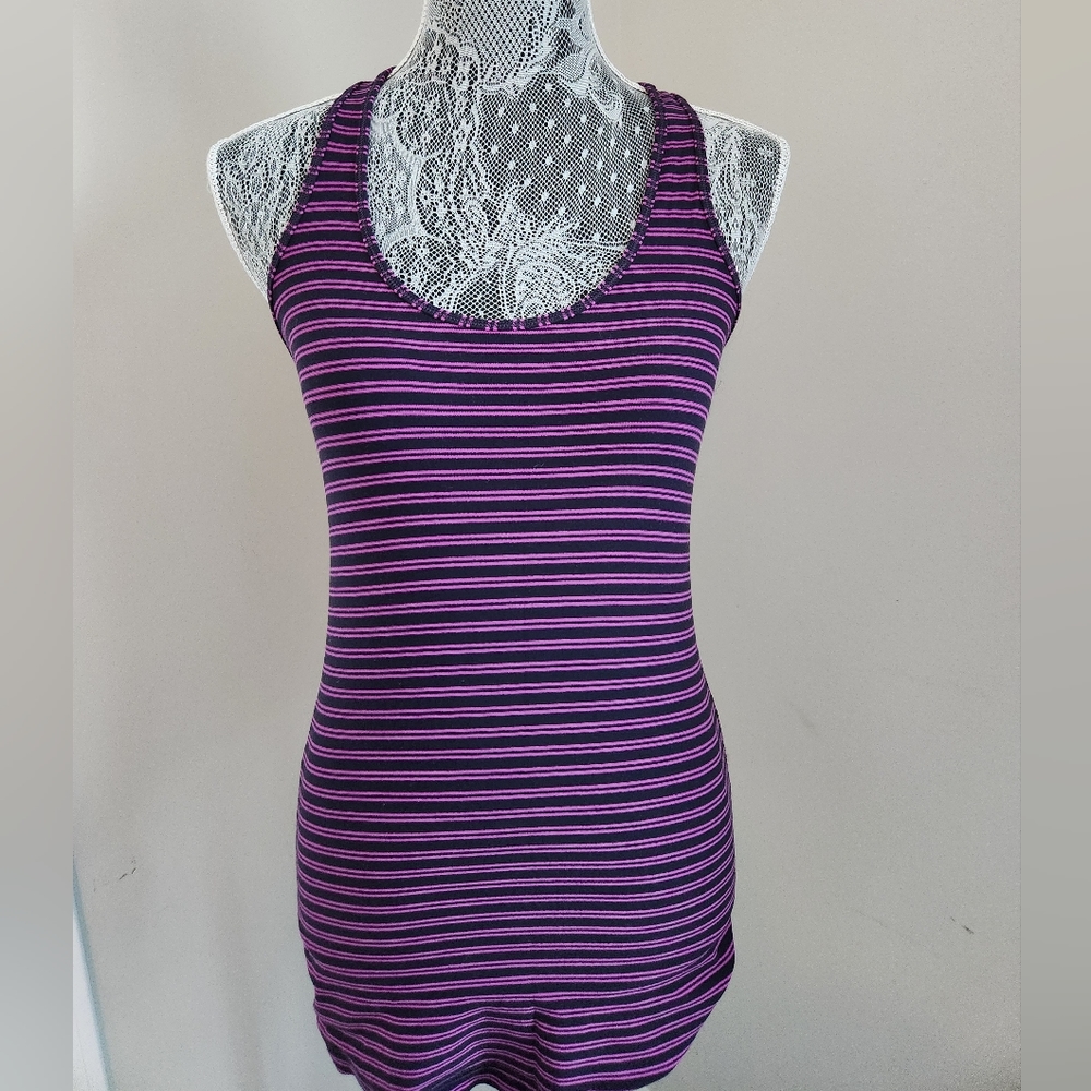 Lululemon Tank Top - Picture 5 of 12